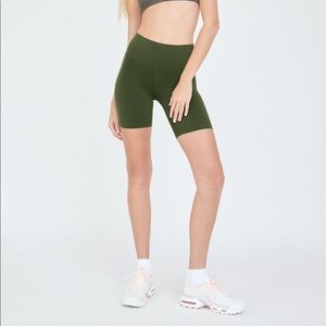 Aritzia TNA Butter Bike Shorts